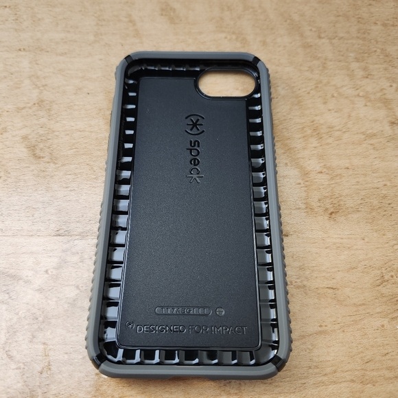 Speck Presidio2 Grip Series Case for iPhone 7 iPhone 8 iPhone SE 2020 - 22 Gray - Picture 7 of 7